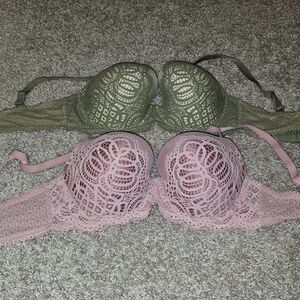 Lot of 2 Victoria's Secret bras (like new) Dream Angels size 34DDD